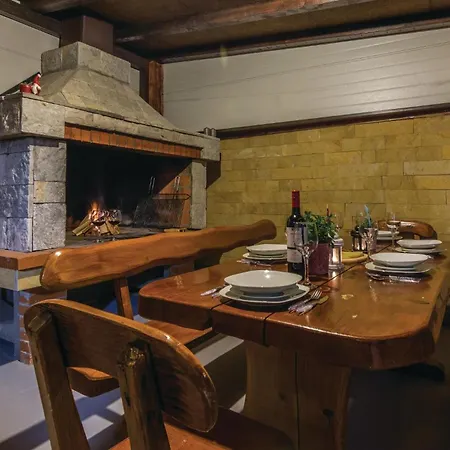 4 Bedroom Amazing In * Sukošan
